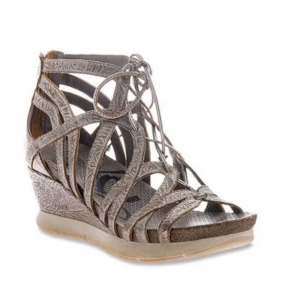 OTBT Shoes - OTBT Nomadic Wedge Sandal in Gray Women’s Size 6 1/2 NWT